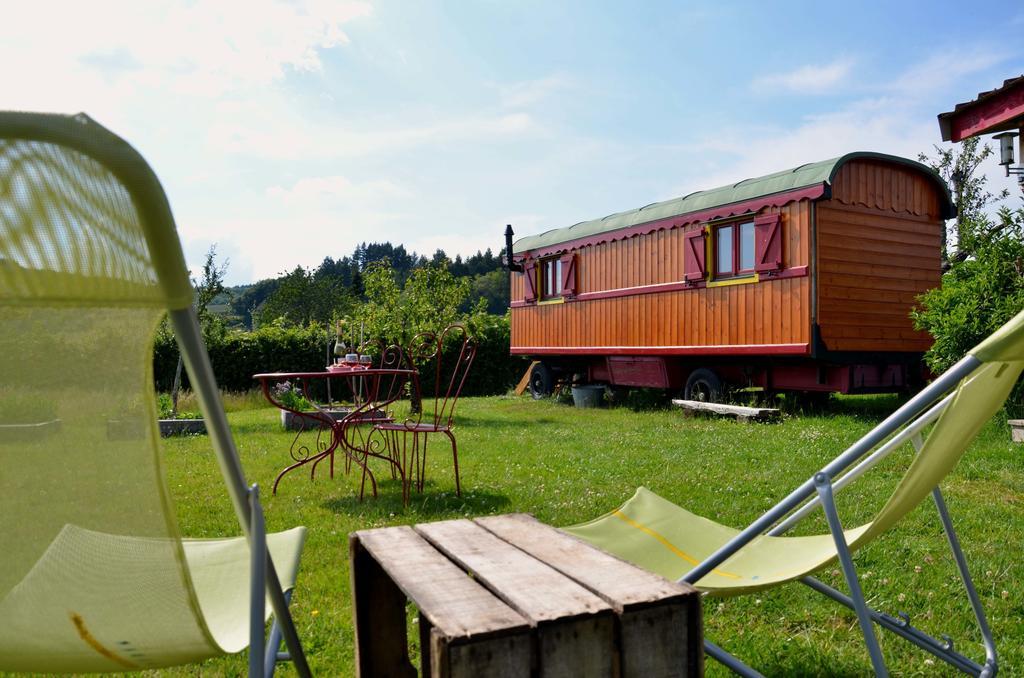 La Roulotte De La Fay Holiday home